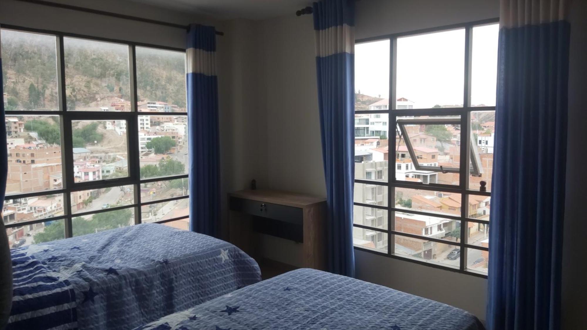 Acogedor Departamento Con Hermosa Vista A La Ciudad